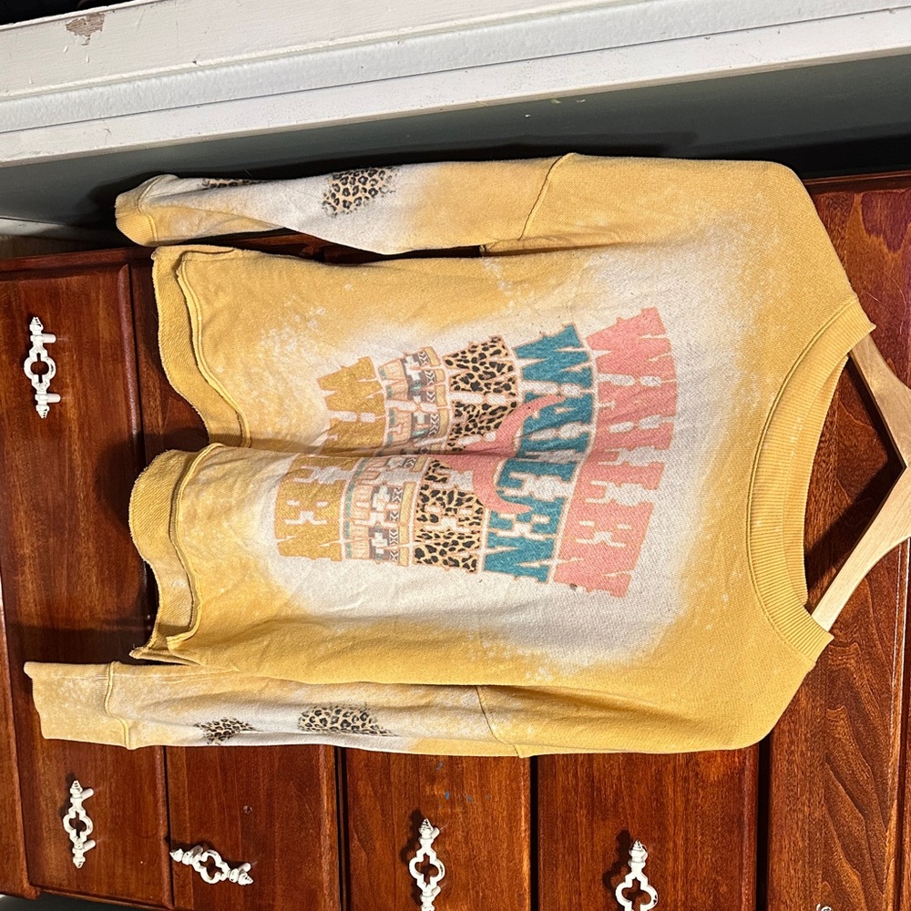 Time and Tru Mustard Graphic Sweatshirt